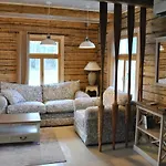 Hundi Main House * HIIUMAA