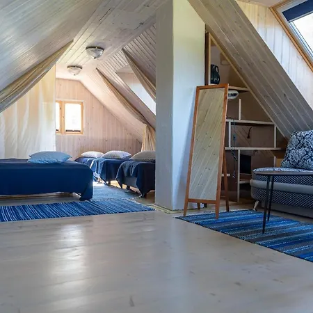 Holiday home Hundi Main House With Shared Heated Pool *