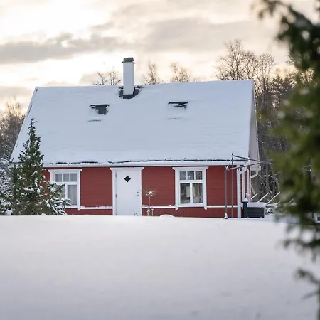 Dom wakacyjny Hundi Main House