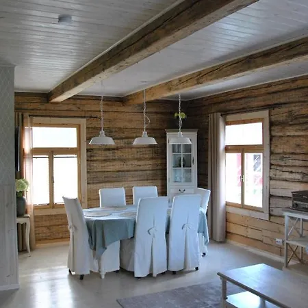 Dom wakacyjny Hundi Main House *