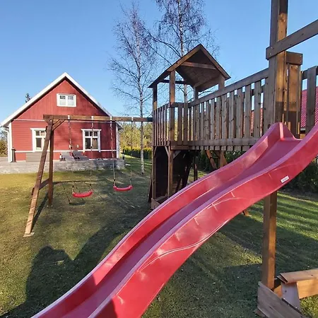 Holiday home Hundi Main House With Shared Heated Pool