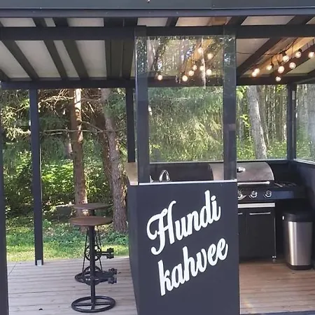 Dom wakacyjny Hundi Main House HIIUMAA