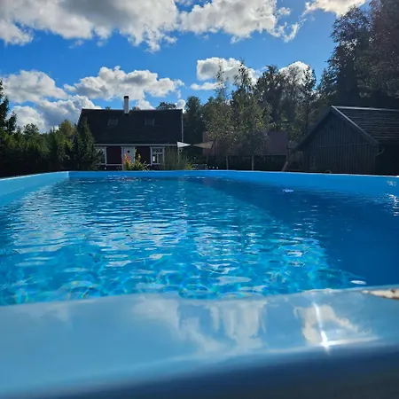Hundi Main House With Shared Heated Pool