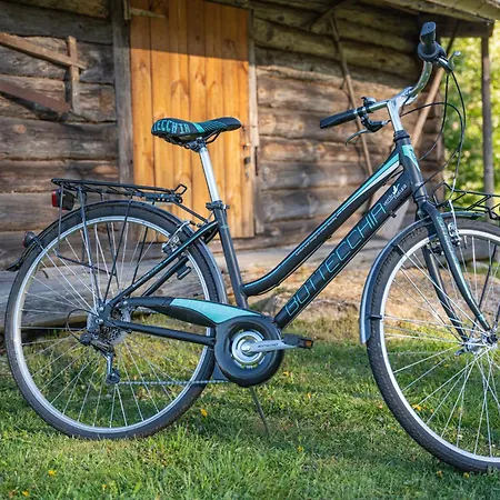 Hundi Main House Dom wakacyjny *