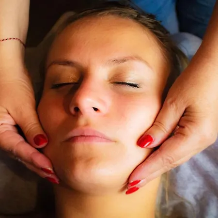 Dom wakacyjny Hundi Main House *