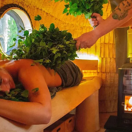 Dom wakacyjny Hundi Main House HIIUMAA