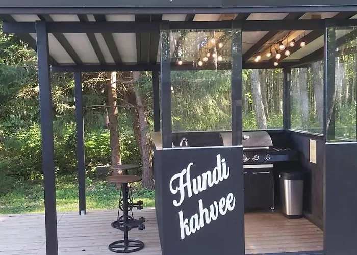 Dom wakacyjny Hundi Main House HIIUMAA